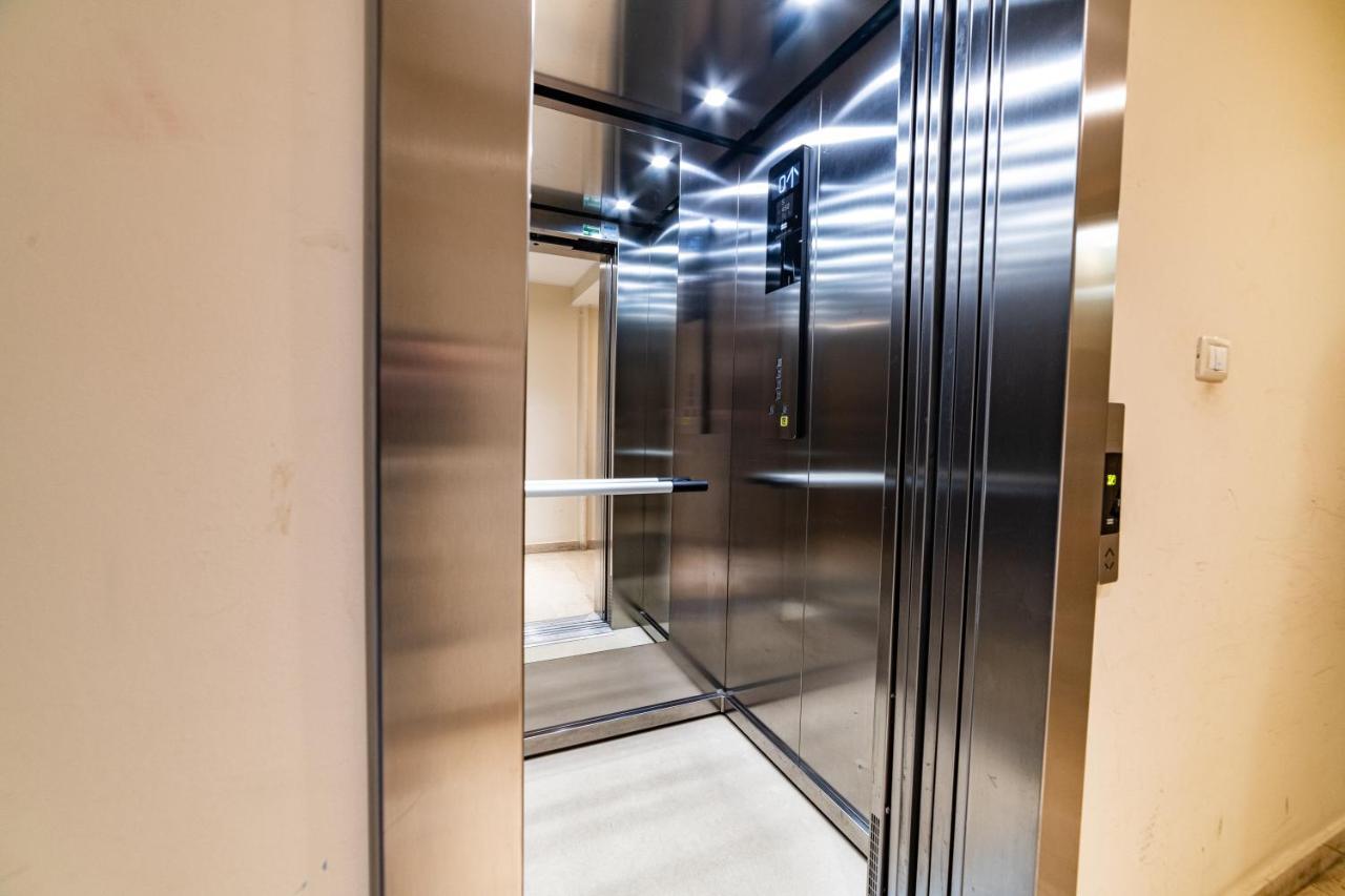 Morgana Sotto Le Torri Centro Storico Apartman Bologna Kültér fotó